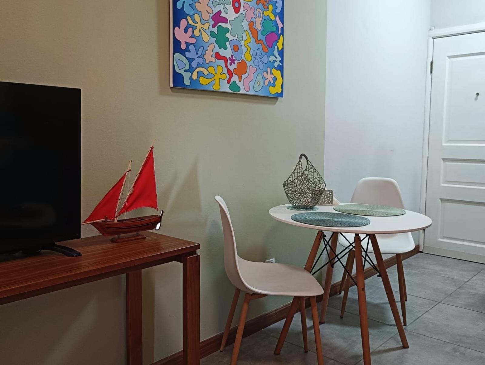 Newly Renovated Studio Apartment With Rooftop Pool, Few Steps To The Beach Flic en Flac Exterior photo